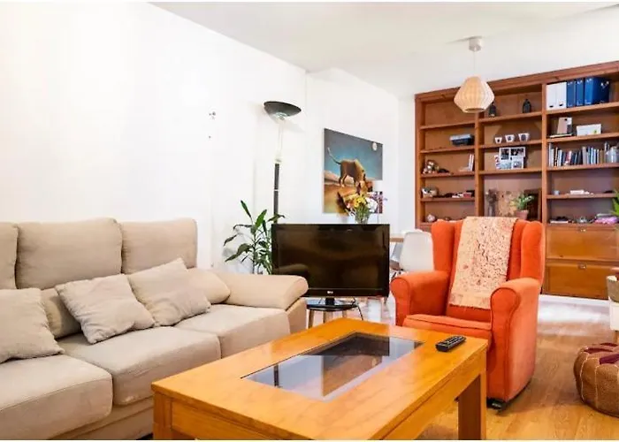 Acogedora Habitacion En Apartamento Compartido Amplio Y Centrico